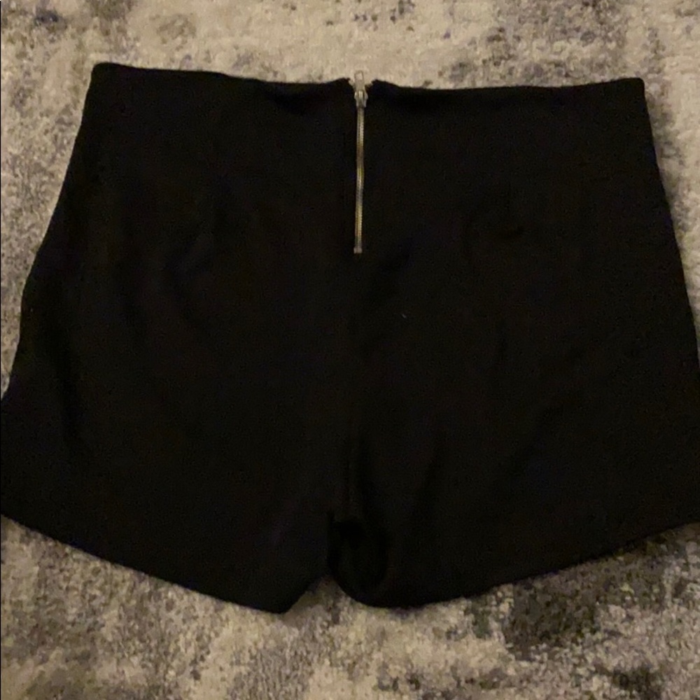 Shorts - Picture 2 of 2